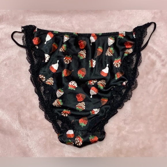 Victoria’s Secret Vintage Chocolate Strawberries Print Satin Bikini Panty - Picture 2 of 3